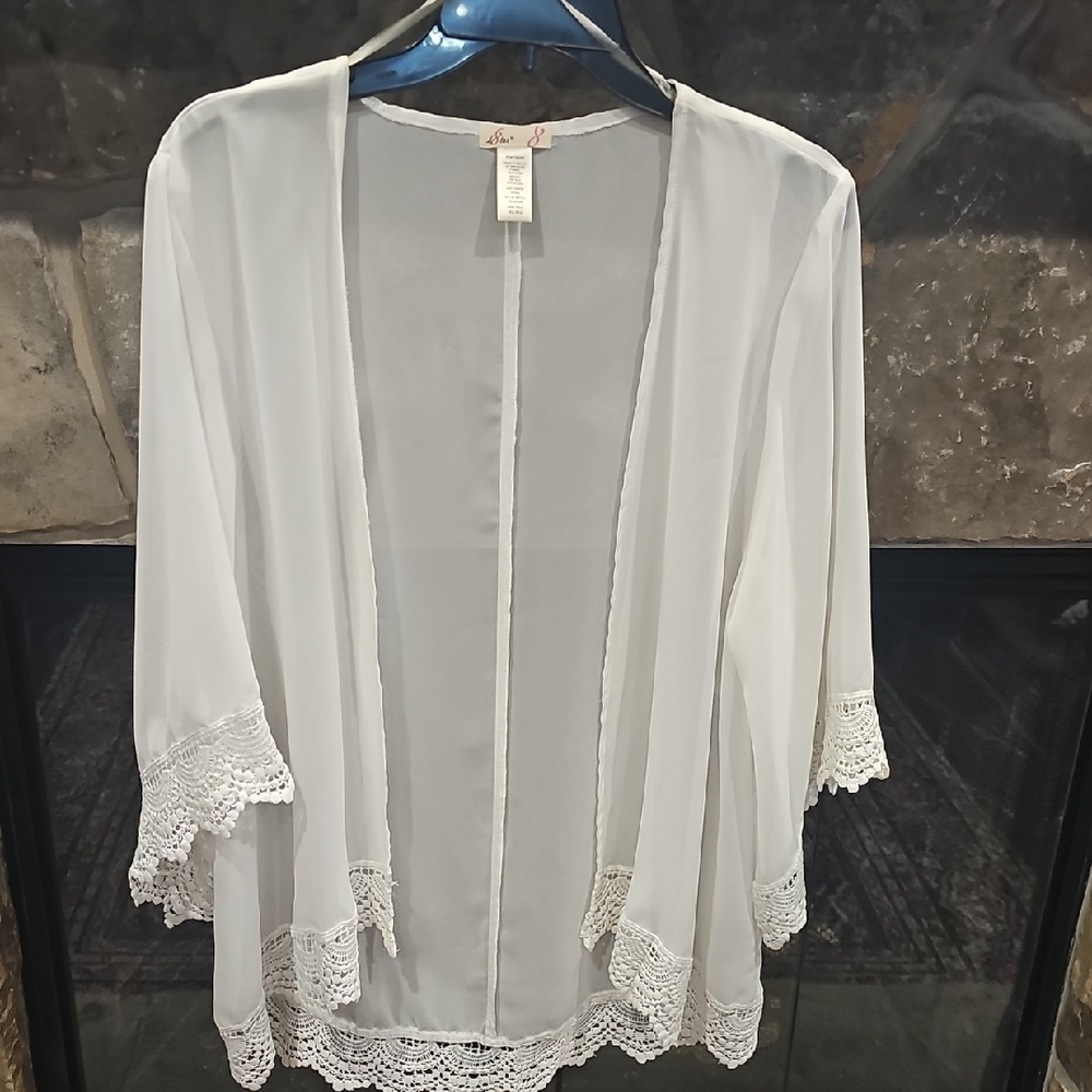 GUC White Open Cardigan Size XL